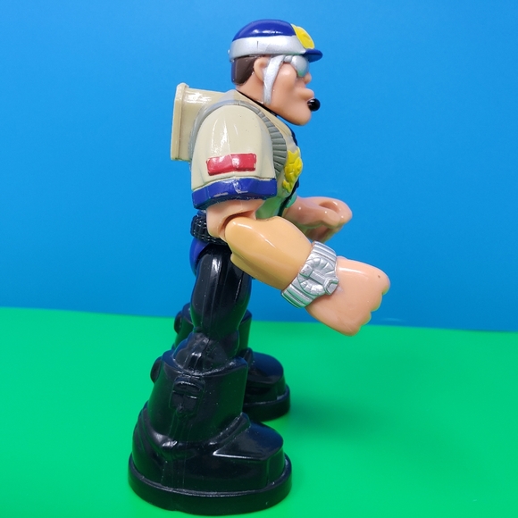 Mattel Rescue Heroes Night Patrol Captain Cuffs Police Toy Figure - Picture 14 of 16